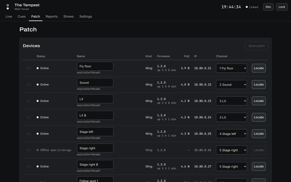 Book's patch screen: a list of Wings with their names, firmware and online status, patched to numbered channels.